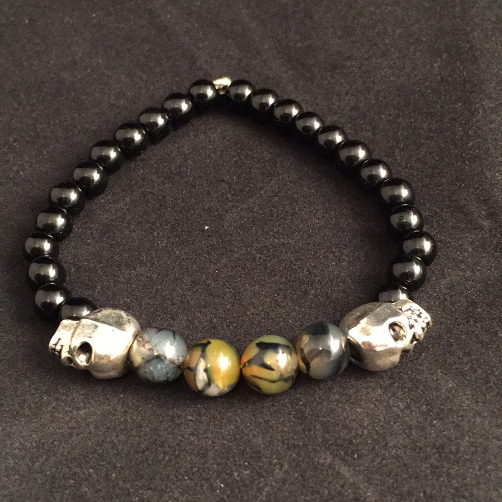 7" Black Onyx & Jasper with skulls bracelet